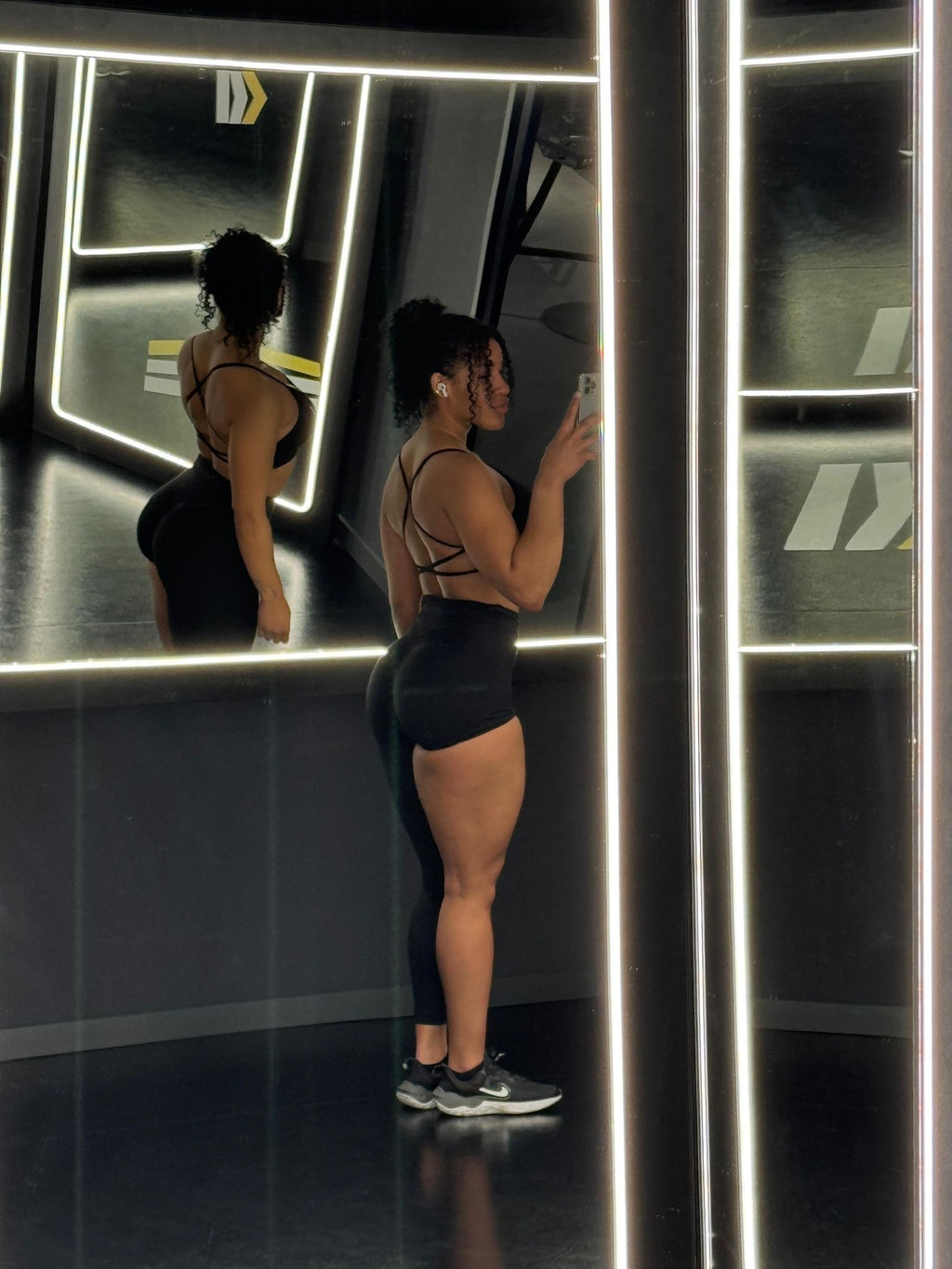 Leggins Negro Dark de una sola pierna