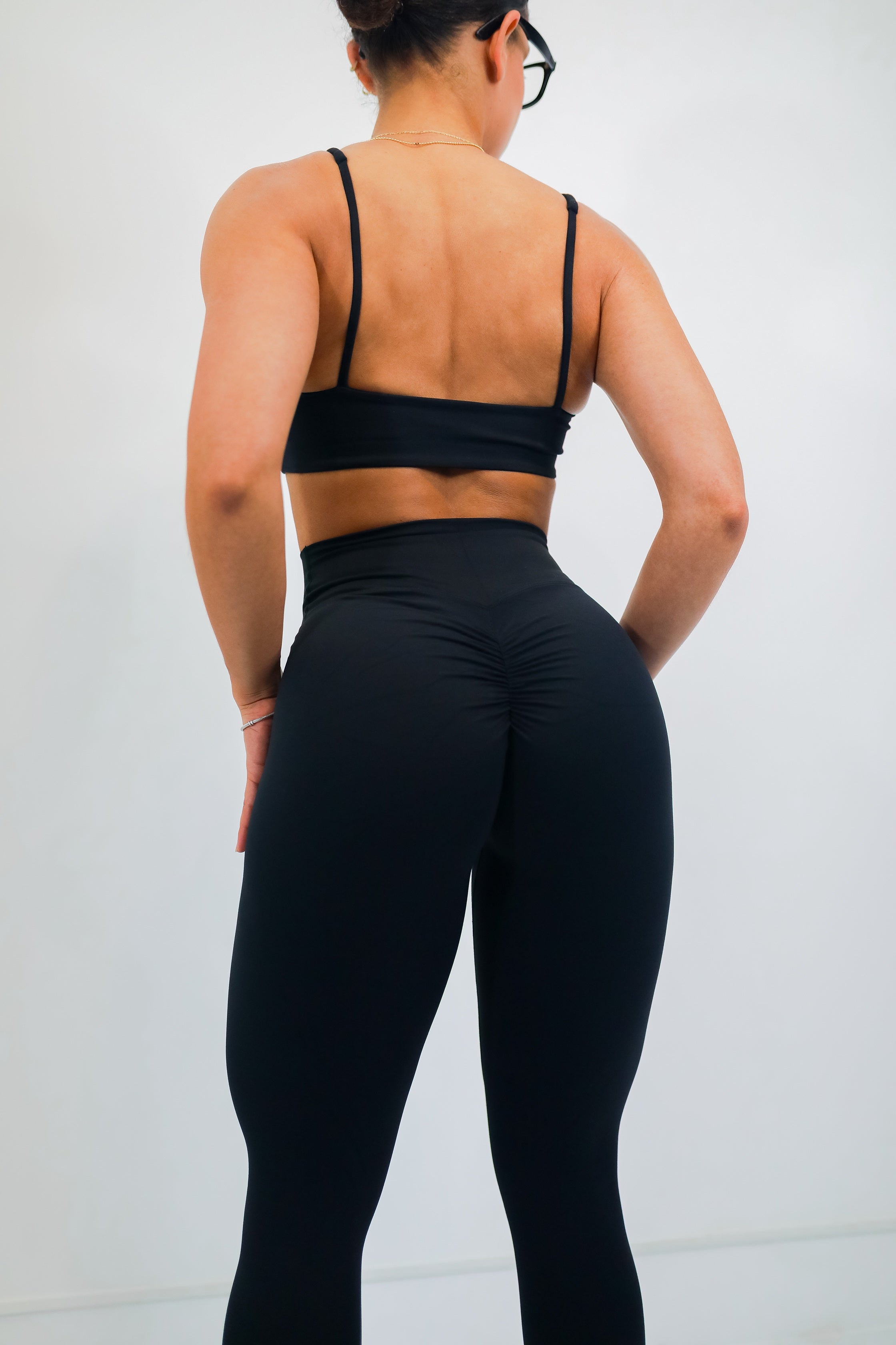 Conjunto de Top + Leggings Negro