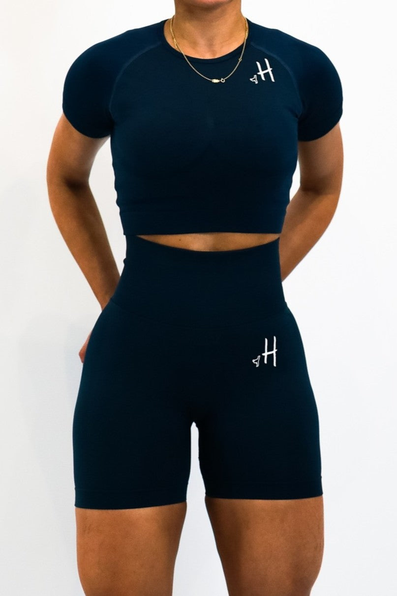 Conjunto Top con Mangas + Short Navy